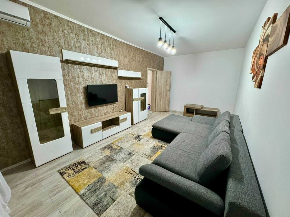 Direct proprietar – Închiriez apartament 2 camere | Complex Confort Urban | Parcare inclusă