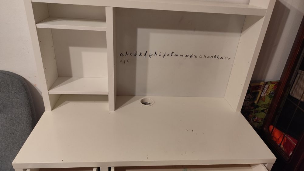 Birou copii.       .