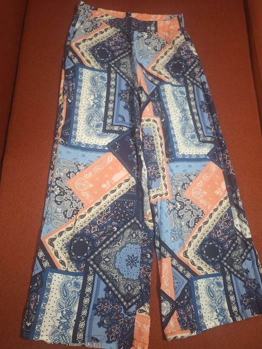 Pantaloni largi marimea 40