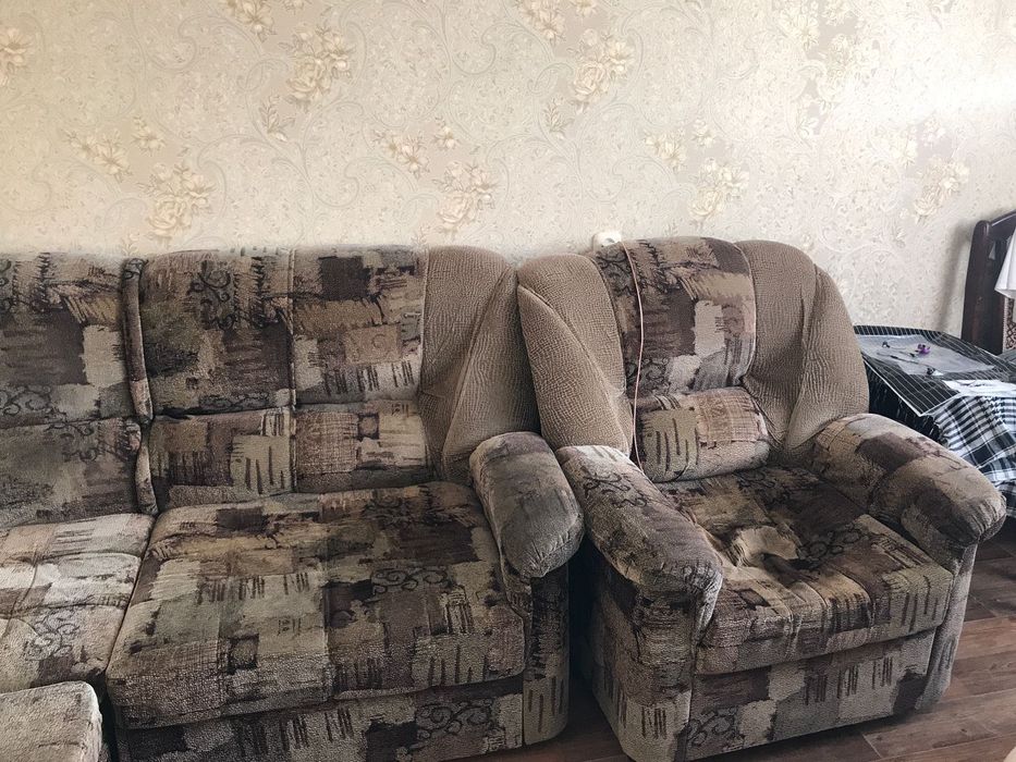 Диван,Стенка,Стуля