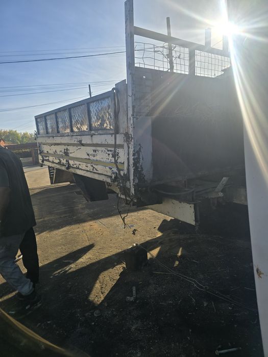 Bena basculabila completa cu pompa și cilindru