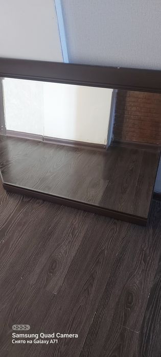 Продам зеркало спальни