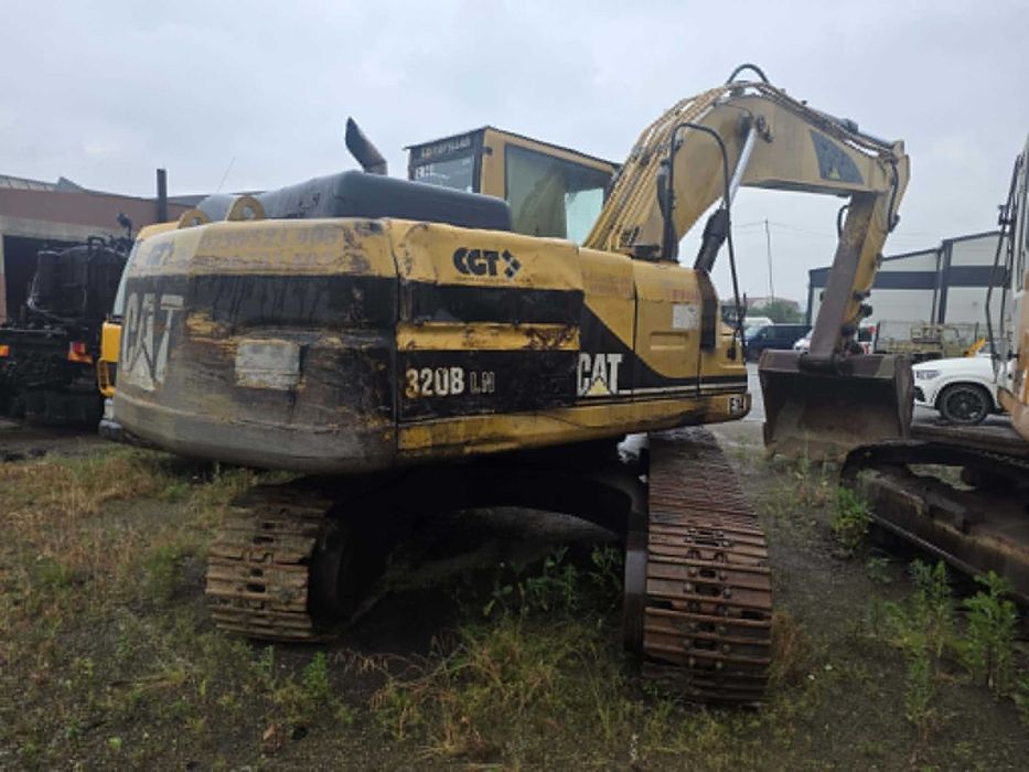 Cilindru Hidraulici Caterpillar 320 B LN
