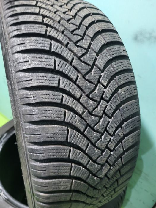 4 бр зимни 245/45/18 Falken