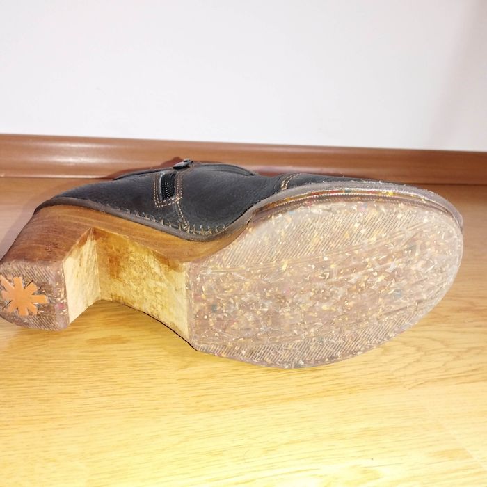 ART company - дамски обувки 40