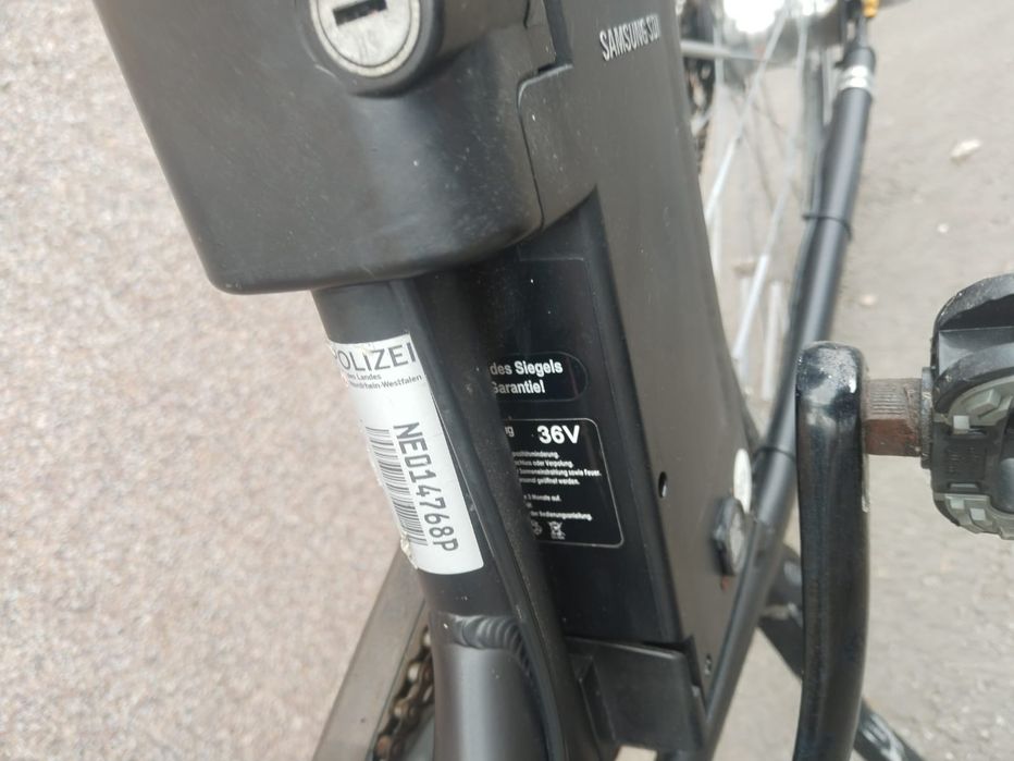 Vând bicicletă electrică