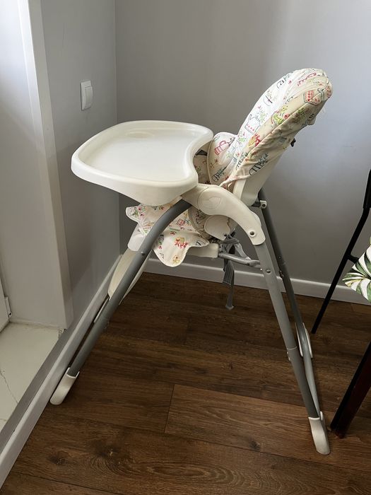 Продам стульчик для кормления