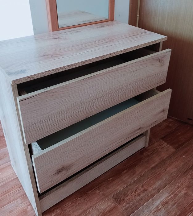 Продам Комод из дуба
