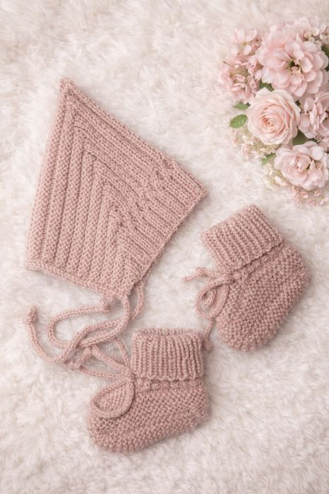 Детский вязанный комплект