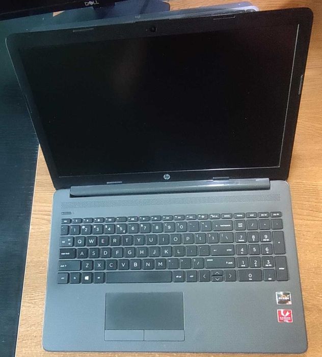 Laptop HP 255 G7 – AMD Ryzen 5 2500U, 8GB RAM, SSD 256GB