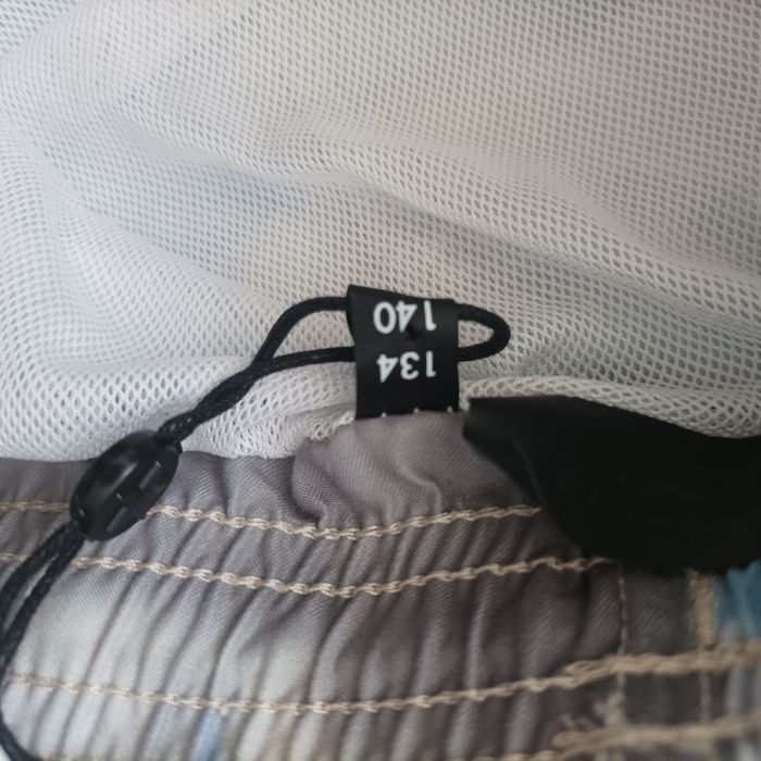 Molo/Shiwi 134-140см шорти