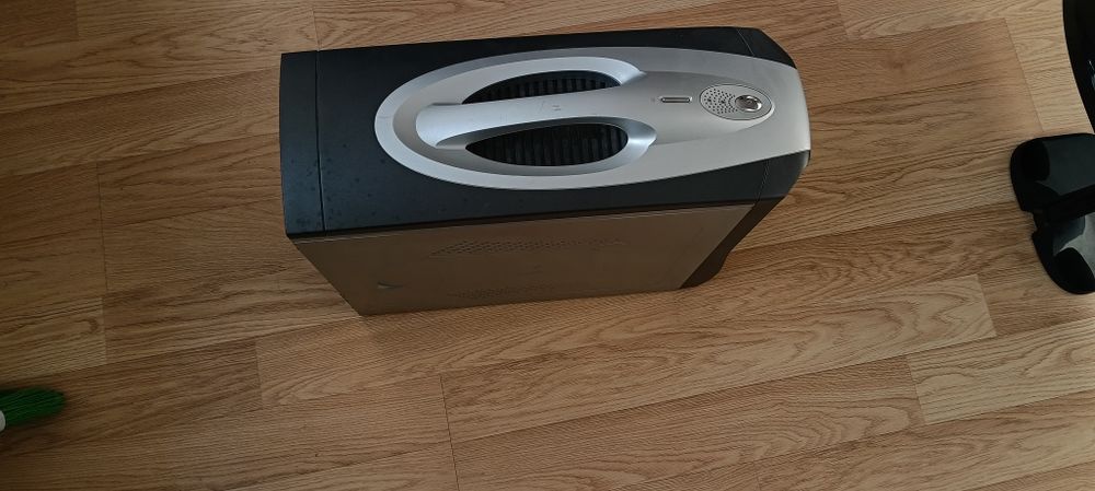 Unitate + monitor
