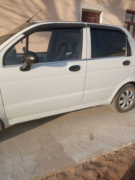 Matiz sotiladi Probeg 130000
Hadavoy yaqinda qilingan 
Moy yemaydi
4