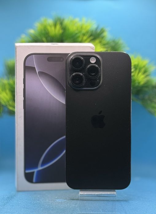 ГАРАНЦИОНЕН!!! Apple iPhone 16 Pro Max, 256GB, 5G, Black Titanium