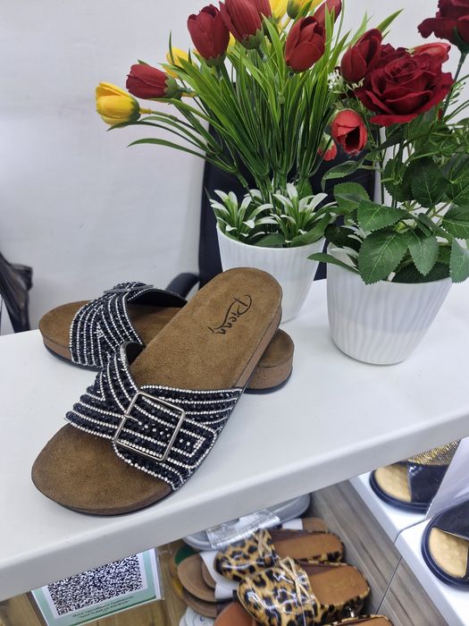 Orzu bozori 3 qator 10- dukon