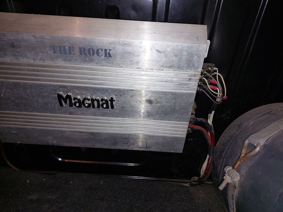 усилвател магнат magnat 2 по 600w  колони  пионер pioneer