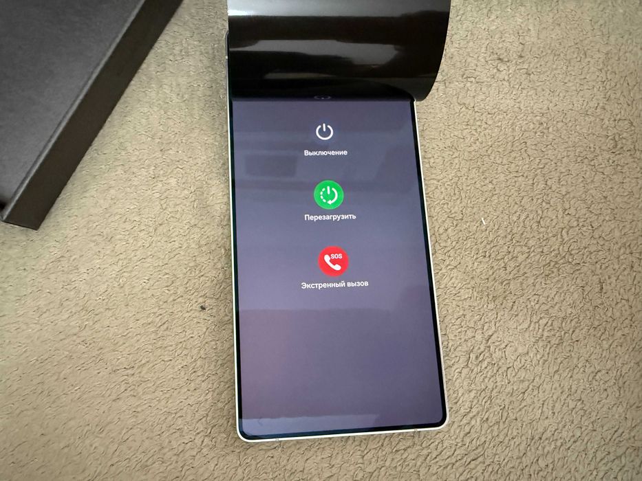 Продам телефон Samsung