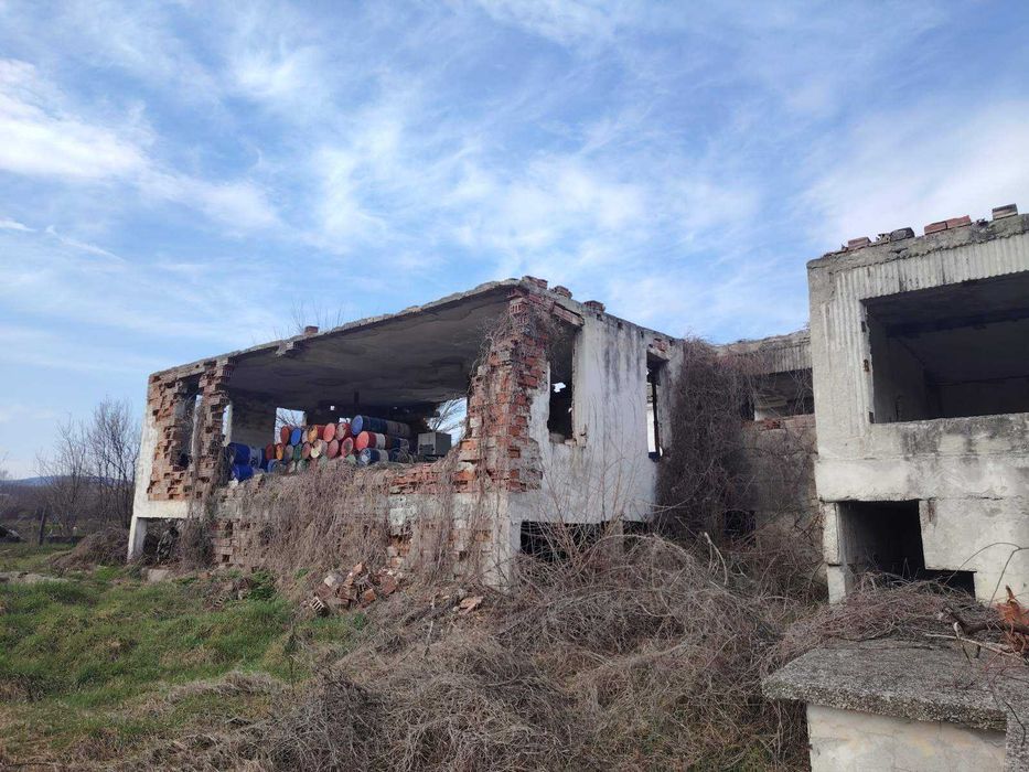 Бивша кланица в гр. Ловеч !