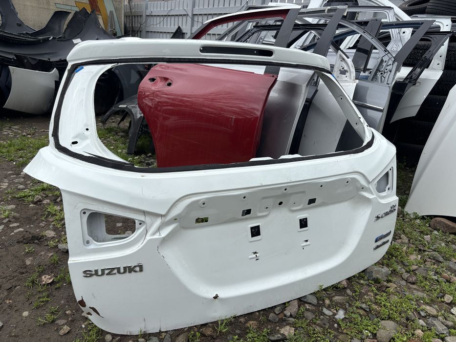 Капак/Багажник/Задна врата Suzuki SX4 S-Cross