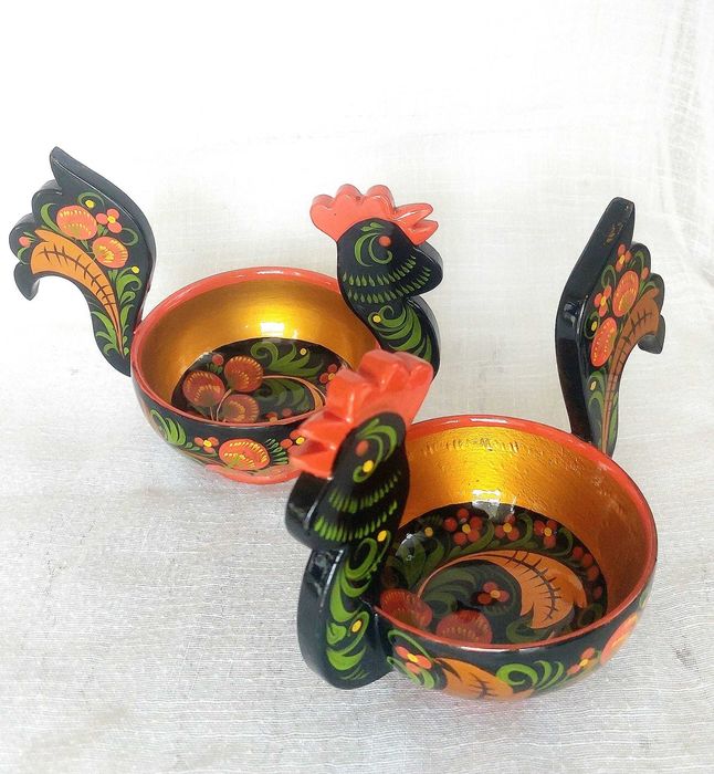 Изделия от дърво, ръчна изработка, стил Хохлома.