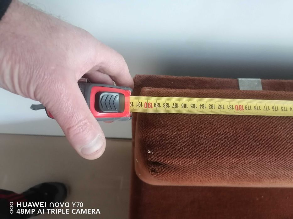 Диван със опция сън