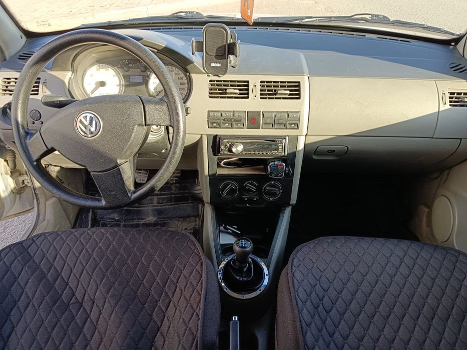 Volkswagen Gol 2004 1.8 мкпп