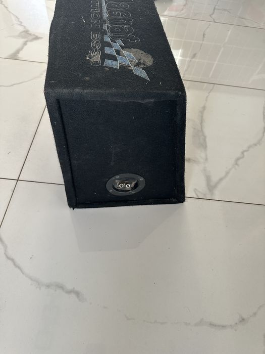Vand subwoofer magnat 800w