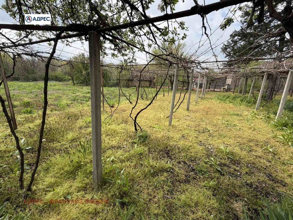 Къща в Плевен, област-с.Българене площ 90 цена 38000