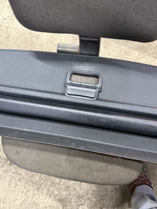 Задна щора мрежа кучкарник ограничител Vw Golf 6 Голф 6