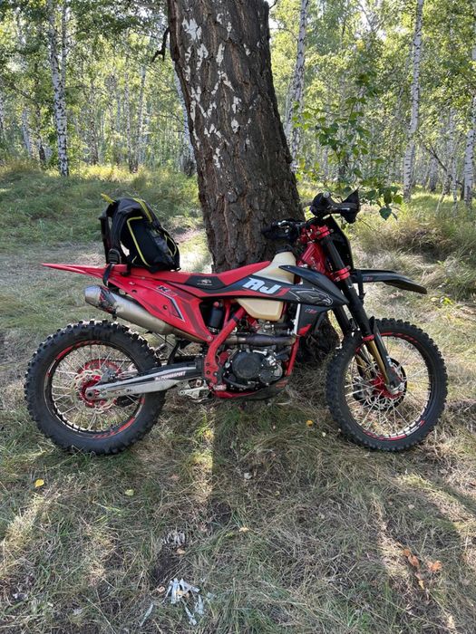 Продам эндуро мотоцикл Aj1