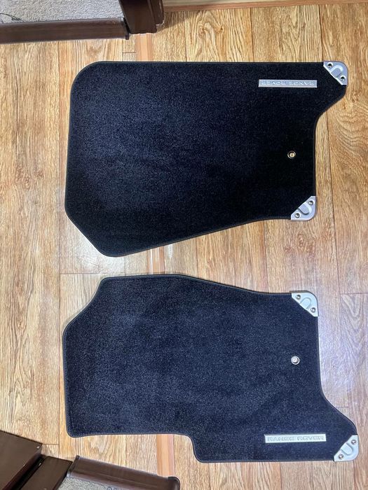 Продам оригинал коврики на Range Rover