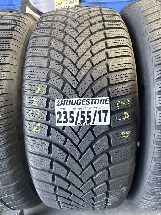 235/55/17 Bridgestone M+S