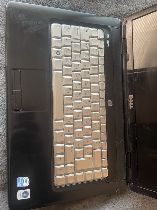Dell Inspiron лаптоп за части