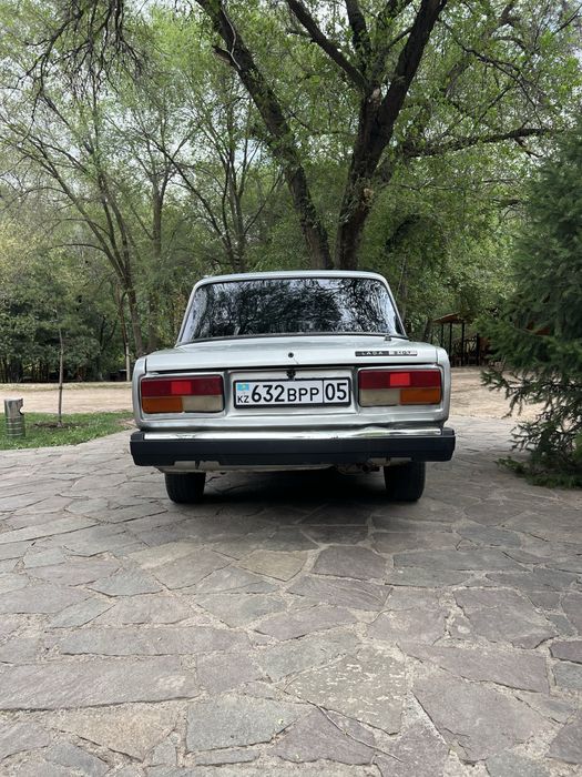 Жигули семерка продам
