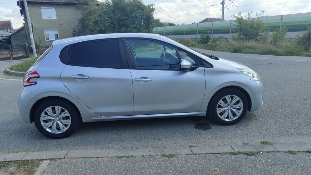 Peugeot 208 , 1,4 Hdi