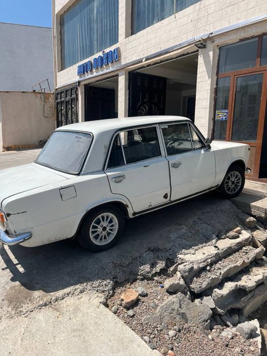 Vaz 2101 Kapeka 1981 yil