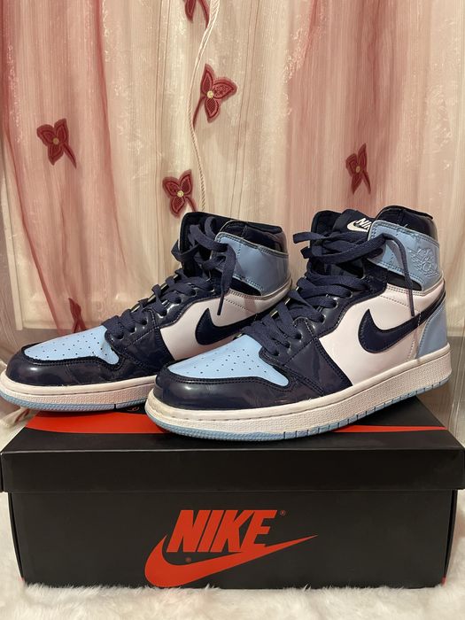 Air Jordan 1 Retro High UNC Patent