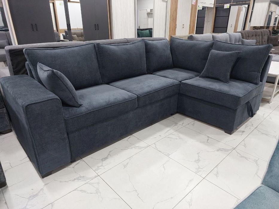 Угловой диван с выдвижным механизмом