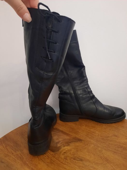 Vand cizme din piele imblanite