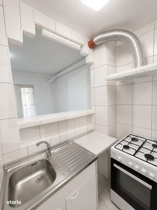 Apartament 3 camere, 67 mp, zona Lipovei