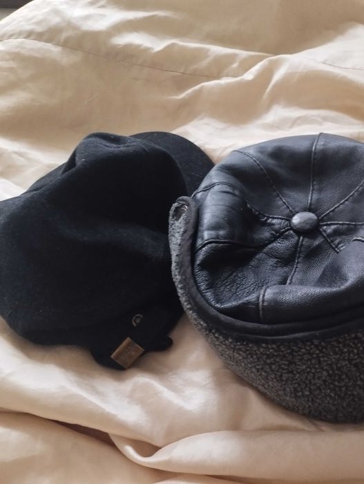 Кожена зимна шапка и  1 бр. Зимна