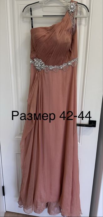 Вечерние платья б.у