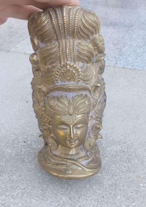 Statuie din Bronz, Detalii în fotografii