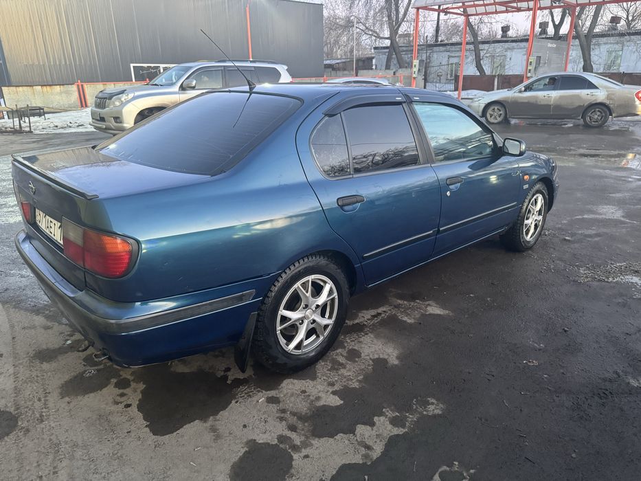 Nissan Primera p11 1998г.