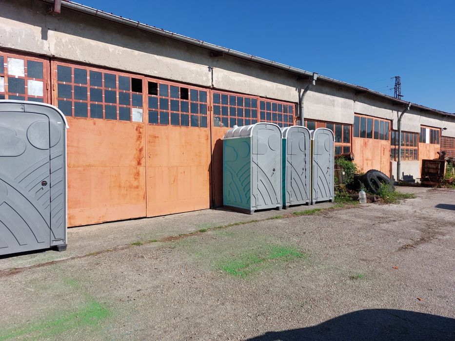 Преносими тоалетни