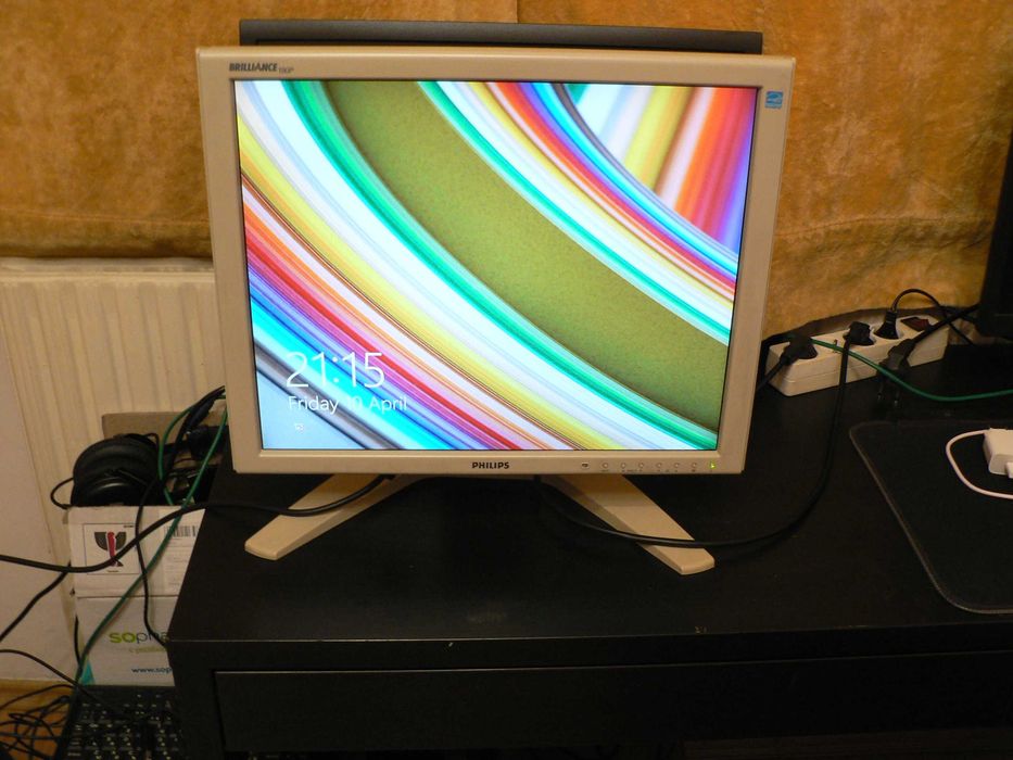 монитор PHILIPS BRILLIANCE 190P