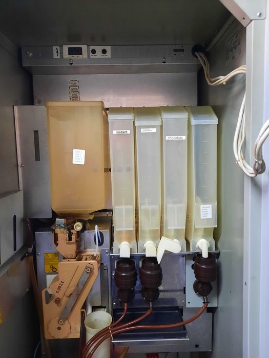 Кафе автомати Зануси СПАЦИО промо - 900 лв.