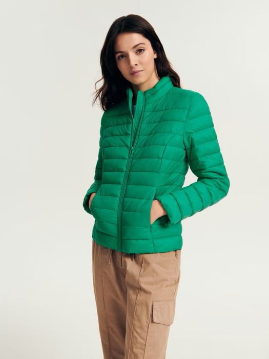 Зелено яке reserved