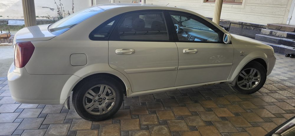 Продаётся Ласетти