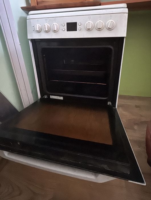 Печка за готвене Beko използвана в добро състояние